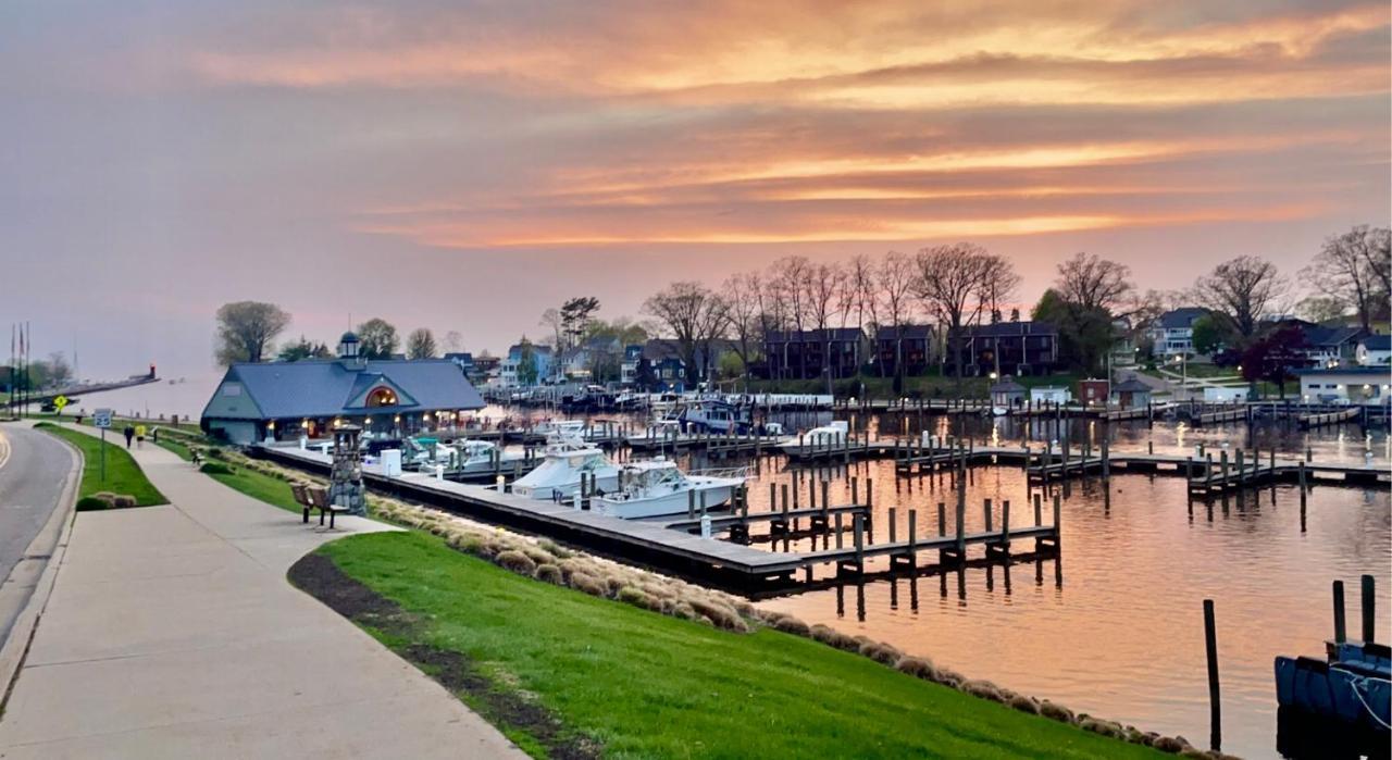 The Charming Glenn Cottage! Walk To Lake Michigan! Fennville ภายนอก รูปภาพ