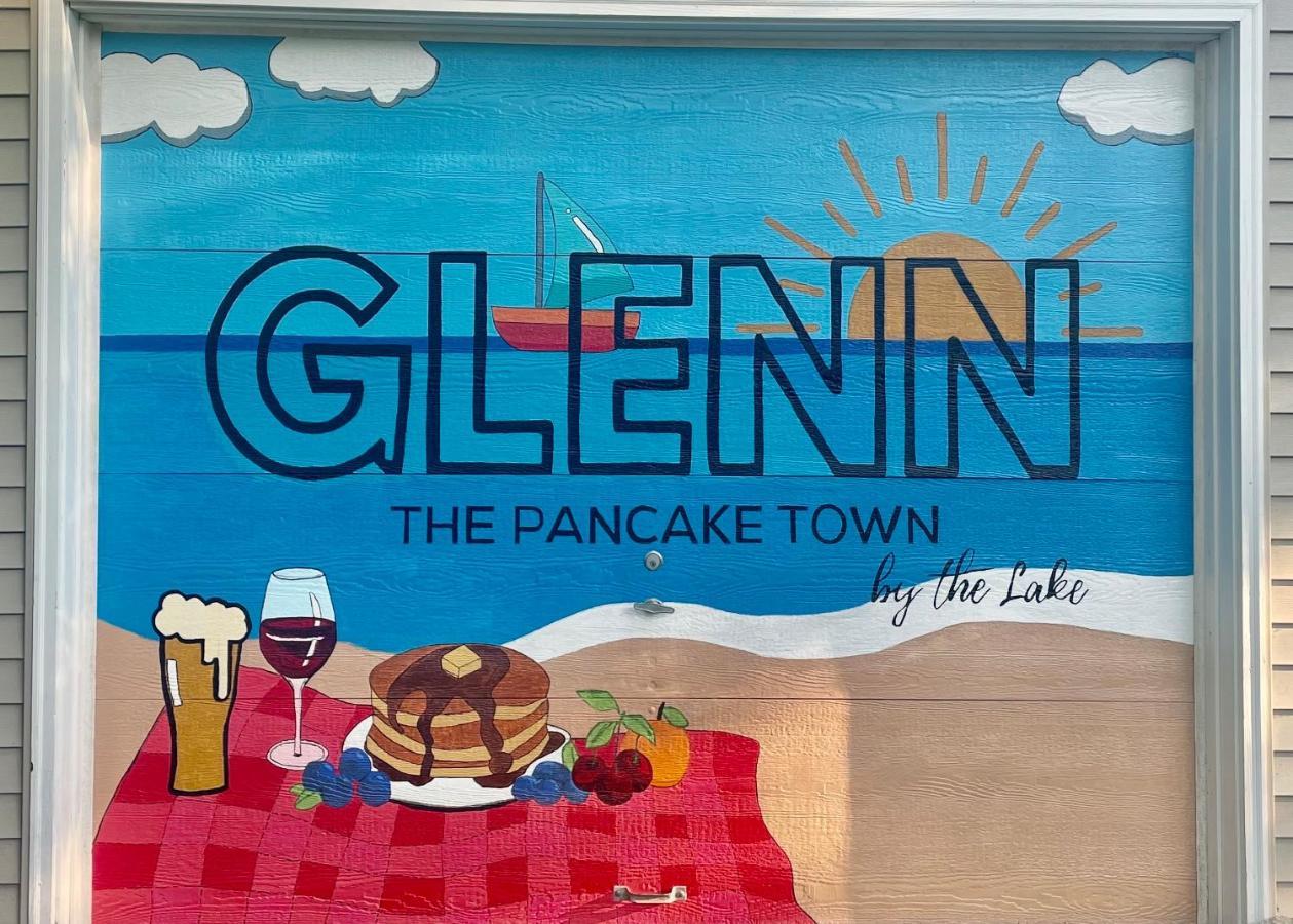 The Charming Glenn Cottage! Walk To Lake Michigan! Fennville ภายนอก รูปภาพ